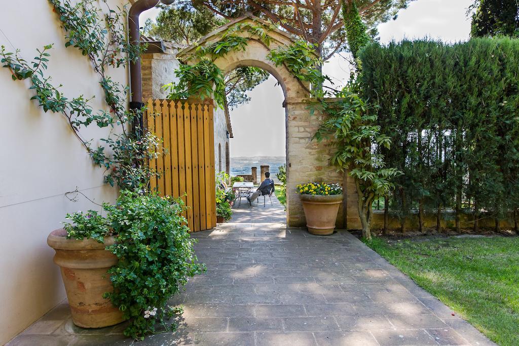 Argiano Dimore Wine Relais Zewnętrze zdjęcie